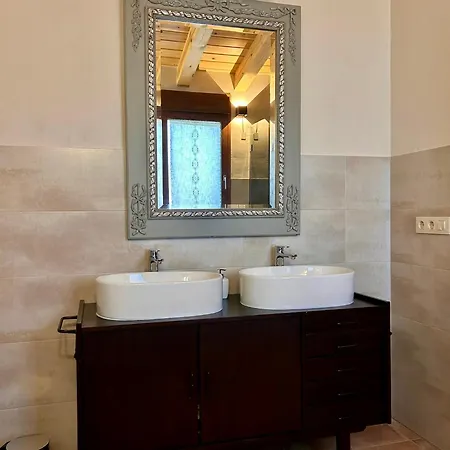 Candiles De Kır Evi Aldeasaz
